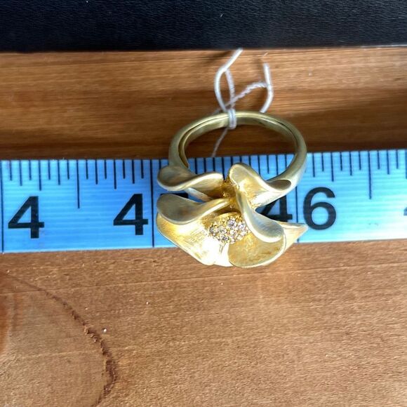 18K Brushed Gold Flower Sheila Fajl GLOW Masterpiece Statement Cocktail Ring - Picture 4 of 7